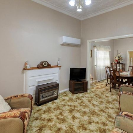 Charles Rasp Motor Inn & Cottages Broken Hill Εξωτερικό φωτογραφία