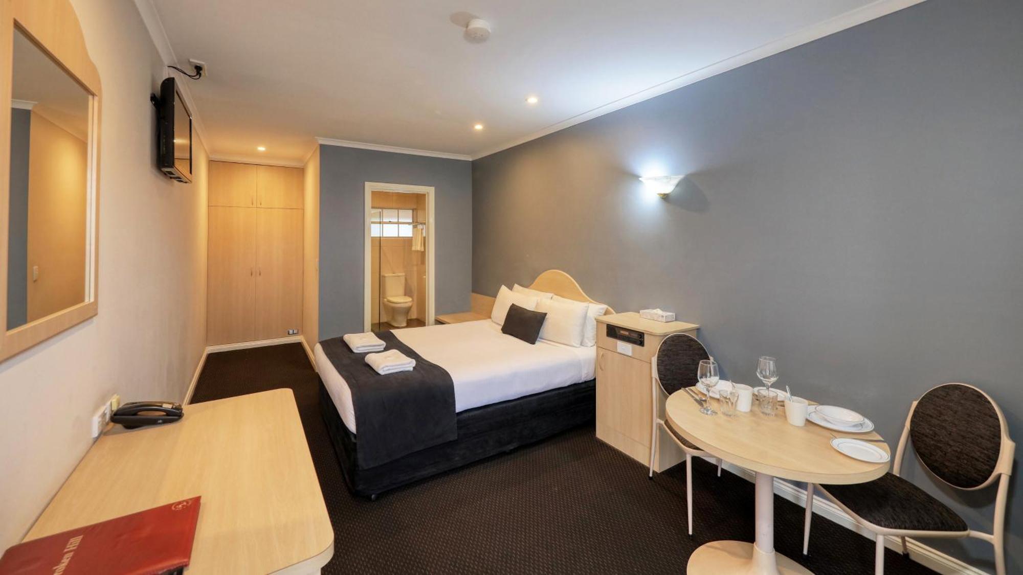 Charles Rasp Motor Inn & Cottages Broken Hill Εξωτερικό φωτογραφία