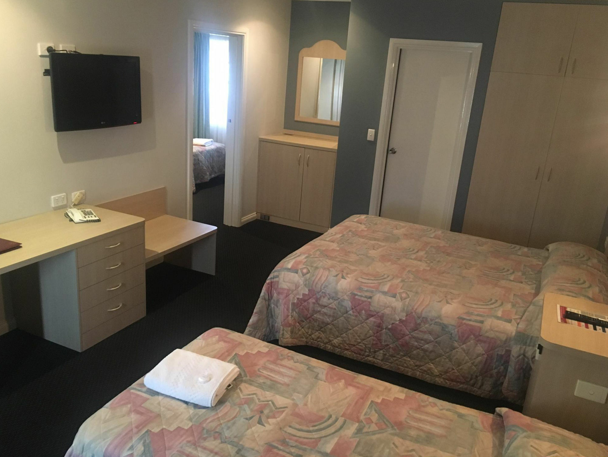 Charles Rasp Motor Inn & Cottages Broken Hill Εξωτερικό φωτογραφία